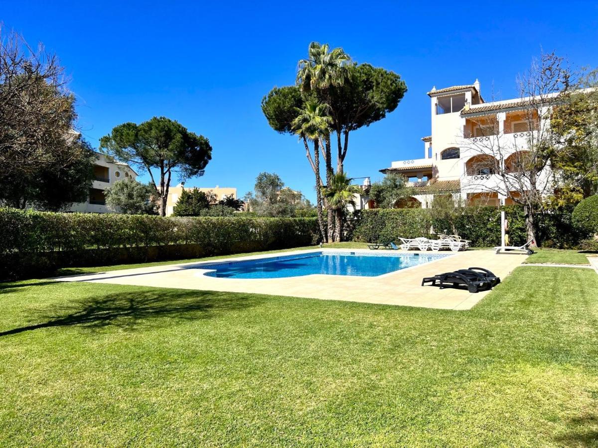 Vilamoura Prestige 1 With Pool By Homing Exterior foto